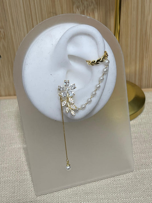 Pearl Drape Charm Ear Cuff